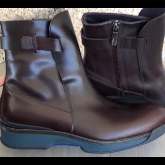 Men’s Ferragamo Sherwood Boots - Picture 2 of 6